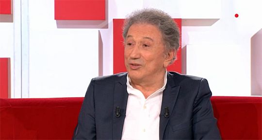 Vivement dimanche : Michel Drucker sacrifié, un nouveau départ forcé pour l’animateur de France 2