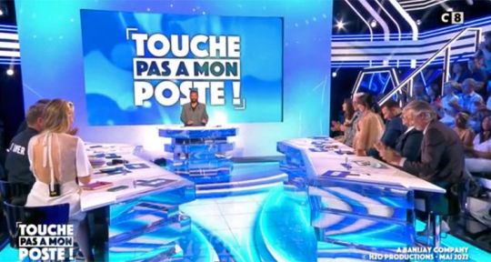 Touche pas à mon poste : un chroniqueur succède à Cyril Hanouna, audience pénalisante pour C8 ?