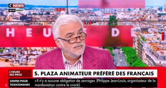 L’heure des pros : Pascal Praud victime d’un incident en direct sur CNews