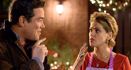 Jingle Belle (6ter) : Dean Cain croise Kristy Swanson, la Buffy, tueuse de vampires sur grand écran