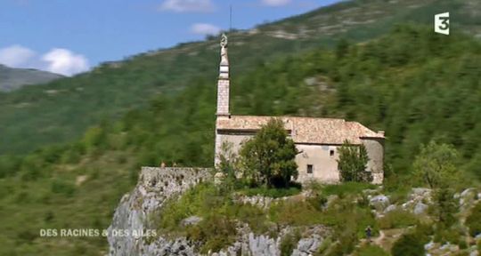 Des racines et des ailes : la Route Napoléon séduit les fidèles