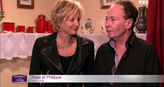 Bienvenue à l’hôtel : Odile et Dédé critiqués par Nalie et Philippe