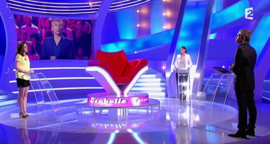 Tout le monde veut prendre sa place : un million de Français séparent toujours TF1 de France 2