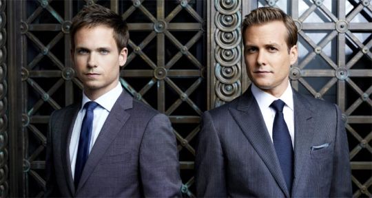 Suits, avocats sur mesure (France 4) : « La relation entre Mike et Harvey évolue dans la saison 2 »