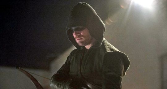 Stephen Amell (Arrow) : « Je n’imagine pas porter la cape verte de Green Arrow toute ma vie »