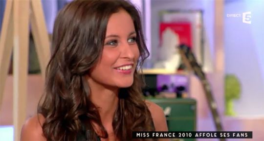 C à vous (France 5) : Anne-Sophie Lapix toujours devant Le Grand Journal, avec Malika Ménard et Franck Allisio