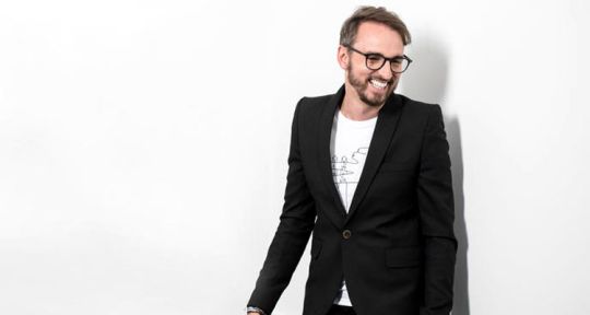 Vivement Dimanche : « La tortue » Christophe Willem brise sa carapace avec Kev Adams et Jenifer