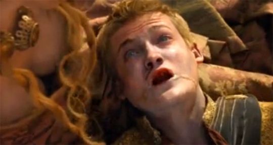 Game Of Thrones, Saison 4 (Canal+) : Le roi Joffrey sur un trône éjectable, Tyrion Lannister face à la mort