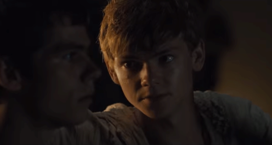 Le Labyrinthe : Dylan O’Brien (Teen Wolf) et Thomas Brodie-Sangster (Game Of Thrones) luttent pour retrouver le monde extérieur