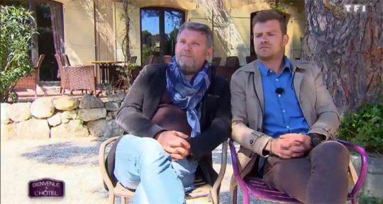 Bienvenue à l’hôtel : Kévin et Jérôme accueillent leurs adversaires à La Bastide de Lourmarin