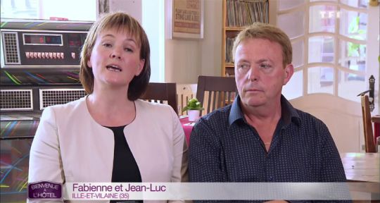 Bienvenue à l’hôtel : Avant le séjour à l’hôtel des Ormes, Michel déplore le côté commercial de Jean-Luc et Fabienne sur TF1