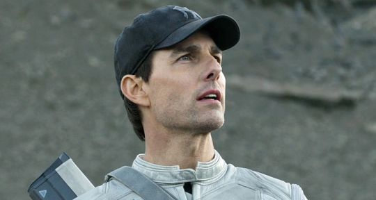 Oblivion : Tom Cruise prêt à assurer le show face aux Régionales 2015