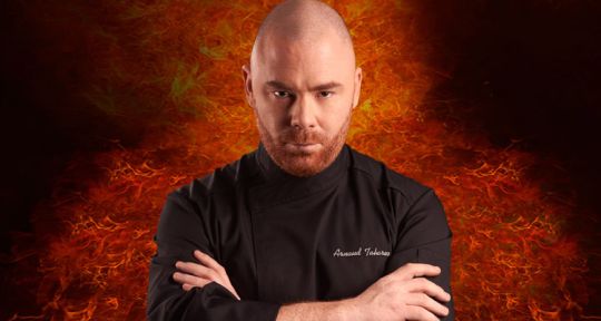 Hell’s kitchen (NT1) : qui sont les 16 candidats aux côtés d’Arnaud Tabarec ?