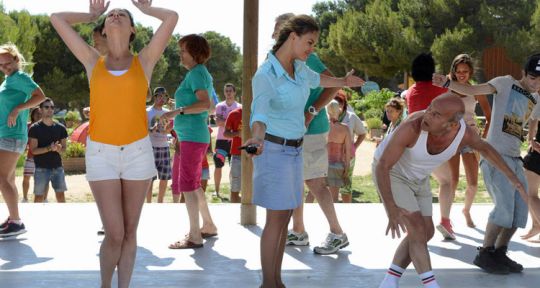 Camping Paradis ouvre son « Dancing » avec Philippine Leroy-Beaulieu