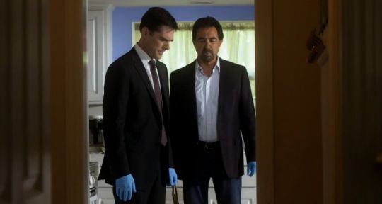 Esprits criminels : Avant la suite des inédits de la saison 10,  Morgan et Hotch enquêtent sur une rock star gothique