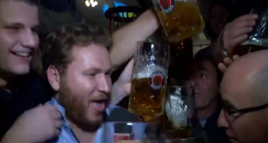 Il en pense quoi Camille ? : Clément l’incruste malmené à la fête de la bière, audience en baisse pour Camille Combal