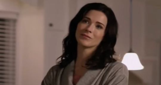 Un Noël magique (TF1) : Bridget Regan (Jane the Virgin) sous le charme de l’ouvrier Victor Webster (Mutant X) Un Noël magique (TF1) : Bridget Regan (Jane the Virgin) sous le charme de l’ouvrier Victor Webster (Mutant X)