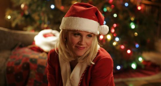La fille du Père Noël (TF1) : Jenny McCarthy (Scream 3, Scary Movie 3) se glisse dans la peau du Père Noël