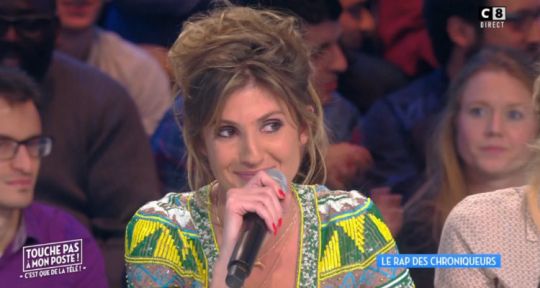 Touche pas à mon poste : Caroline Ithurbide s’essaye au slam, Julien Courbet en baisse et dominé par le handball