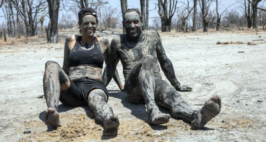 À l’état sauvage : Laure Manaudou, première femme à accompagner Mike Horn pour défier les dangers de la faune