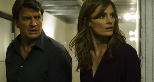 Castle : Stana Katic enquête sur la télé-réalité, Nathan Fillion distance Mick Brisgau Castle : Stana Katic enquête sur la télé-réalité, Nathan Fillion distance Mick Brisgau