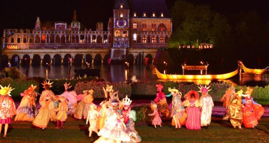 Une saison au Puy du Fou : France 4 délaisse le zoo de la Flèche, des audiences en baisse