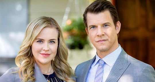 Vous avez un message (TF1) : Eric Mabius (Ugly Betty) et Kristin Booth (The Kennedy) découvrent des lettres d’amour