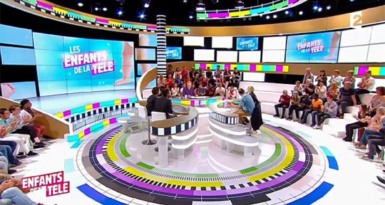 Audiences France 2 : Les Enfants de la télé et Code promo en baisse, Vivement Dimanche Prochain enregistre son record