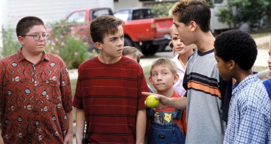 Malcolm : Frankie Muniz battu par Friends et la famille Ingalls, W9 reprend l’intégrale