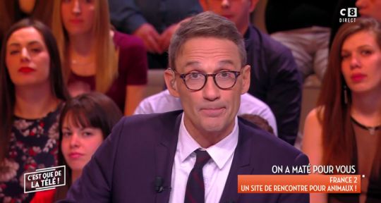 C’est que de la télé : Julien Courbet leader des audiences face à Yann Barthès