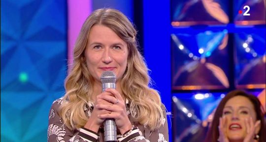 N’oubliez pas les paroles : l’incroyable découverte de Nagui sur Magali Ripoll, la maestro Caroline éliminée sur France 2 ?