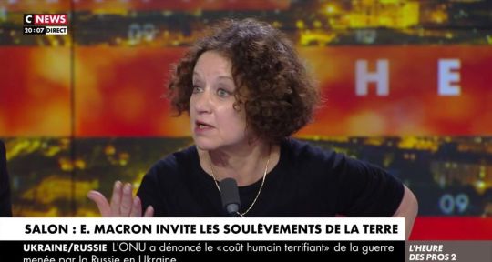 L’heure des pros : “Il prend les gens pour des…” Elisabeth Lévy se lâche sur CNews 