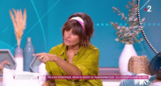 « Rangez ça ! Ça craint ! » Faustine Bollaert provoque un énorme fou rire sur France 2