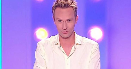 Cyril Féraud temporairement remplacé à la présentation de Tout le monde veut prendre sa place sur France 2 Cyril Féraud temporairement remplacé à la présentation de Tout le monde veut prendre sa place sur France 2