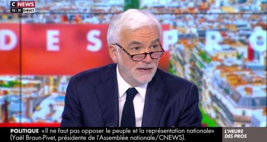 “Je m’en vais, je quitte le pays !” Pourquoi Pascal Praud a annoncé son départ sur CNews