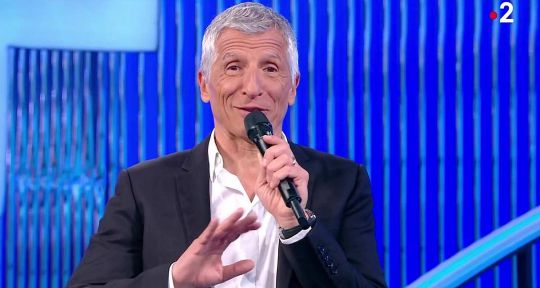 N’oubliez pas les paroles : « Elle est totalement en roue libre » Nagui taquine Karine, la maestro éliminée sur France 2 ?