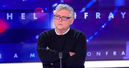 Michel Onfray crée la surprise sur CNews