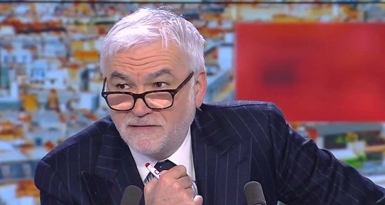 Pascal Praud au bord des larmes sur CNews « On a beaucoup de chagrin »