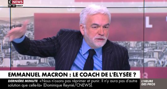 L’heure des pros : Pascal Praud critiqué par Elisabeth Lévy, il perd ses nerfs en direct sur CNews