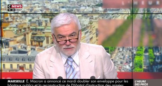 Pascal Praud agacé par la production sur CNews, L’heure des Pros interrompue en direct