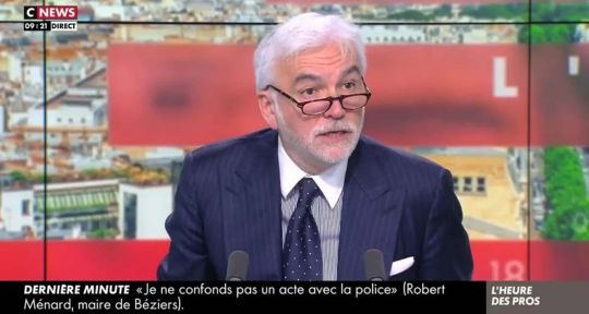 « Tu me prends vraiment pour un crétin ! » Un chroniqueur de L’heure des Pros s’agace, la remplaçante de Pascal Praud l’attaque sur CNews