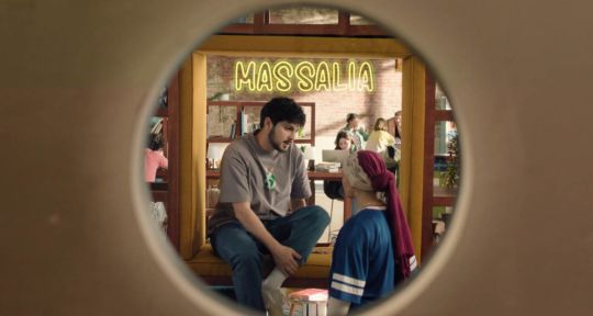 Plus belle la vie (spoiler) : après sa rupture avec Vadim, Nisma de nouveau en couple avec Steve ? Plus belle la vie (spoiler) : après sa rupture avec Vadim, Nisma de nouveau en couple avec Steve ?