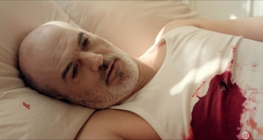 Plus belle la vie (spoiler) : qui a assassiné le procureur Durieux ? Plus belle la vie (spoiler) : qui a assassiné le procureur Durieux ?
