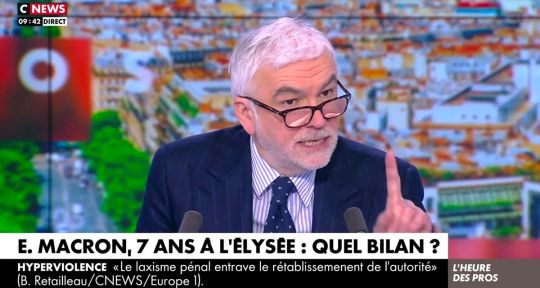 L’heure des Pros :  Pascal Praud accuse Léa Salamé, un invité quitte le plateau sur CNews