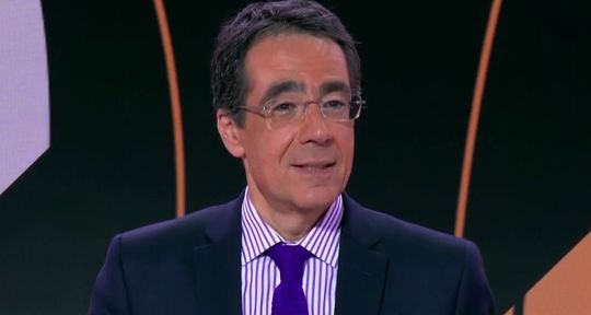 “Il est où le con là ?” Ça chauffe sur LCI, Darius Rochebin leader des audiences