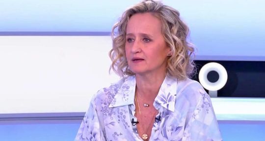 Caroline Roux abandonne C dans l’air, France 5 s’en mord les doigts