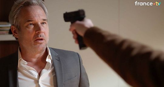Un si grand soleil en avance : Florent menacé de mort (épisode du lundi 16 juin 2025) Un si grand soleil en avance : Florent menacé de mort (épisode du lundi 16 juin 2025)