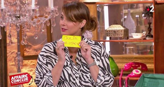 Affaire conclue : Julia Vignali surprise en plein tournage, ce message d’amour qui lui est destiné