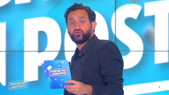 Cyril Hanouna reçoit Loana dans Touche pas à mon poste sur D8