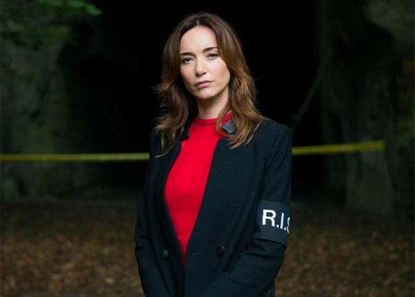 R.I.S. police scientifique : qui est Lucie Ballack, la remplaçante de Vernon ? R.I.S. police scientifique : qui est Lucie Ballack, la remplaçante de Vernon ?
